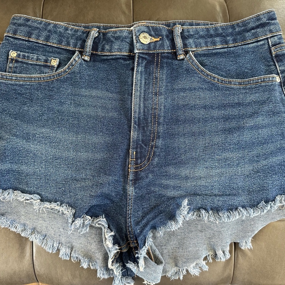 Zara Denim Jean Shorts Blue Size 10 (fits like 8) USA 42 Eur dark denim blue EUC